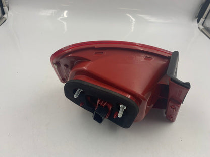 2008-2010 Volkswagen Passat Sedan Passenger Side Tail Light Taillight A04B45025