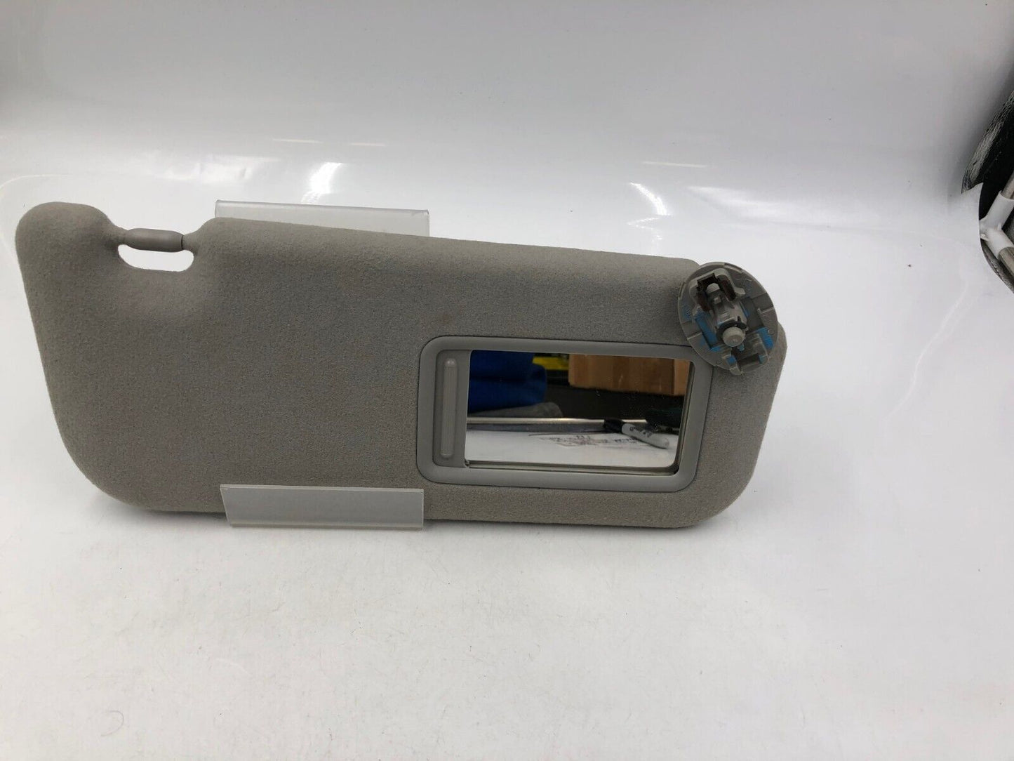 2009-2014 Toyota Matrix Passenger Sun Visor Sunvisor Gray OEM F02B25044