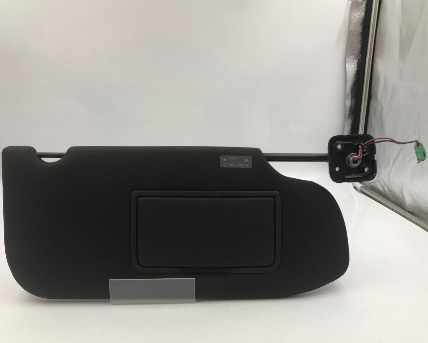 2013-2019 Ford Taurus Passenger Sun Visor Sunvisor Black Illuminated G01B43062