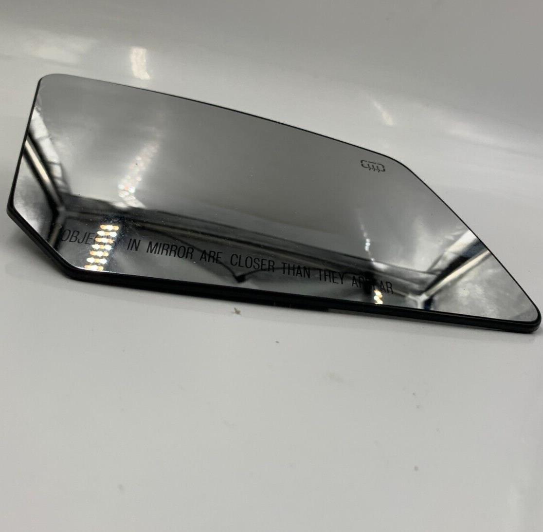 2007-2008 GMC Acadia Passenger Side View Power Door Mirror Glass Only B04B40030