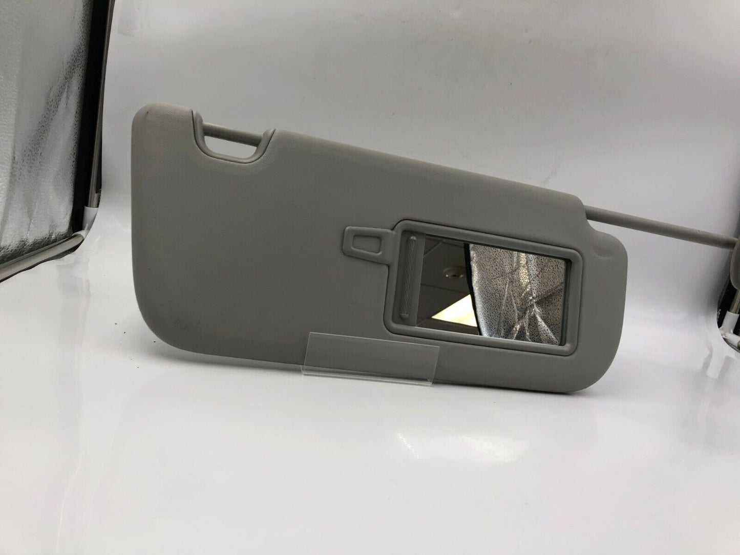 2014-2019 Kia Soul Passenger Sun Visor Sunvisor Gray Illuminated OEM H01B16026