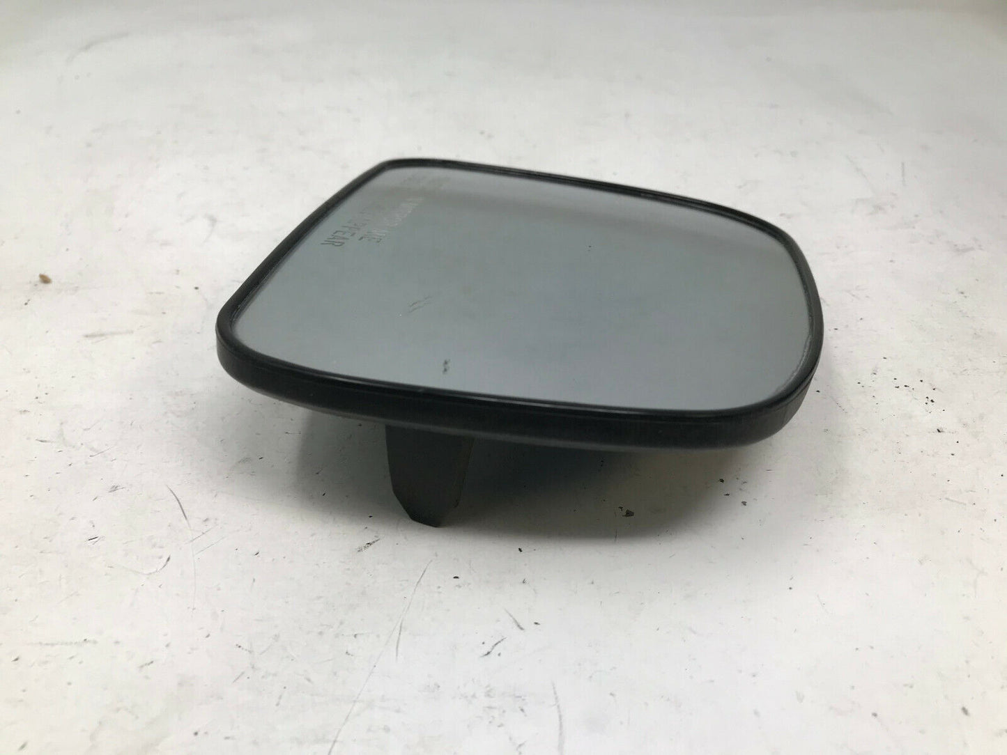 2007-2012 Toyota Yaris Passenger Side View Power Door Mirror Glass Only G01B3407