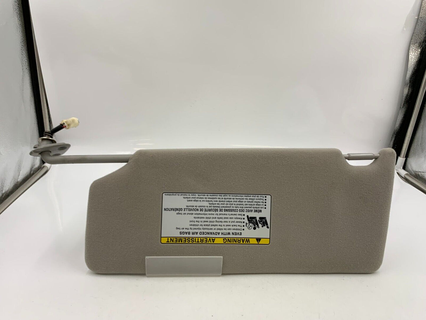 2005-2012 Toyota Avalon Passenger Sun Visor Sunvisor Gray OEM C04B31063