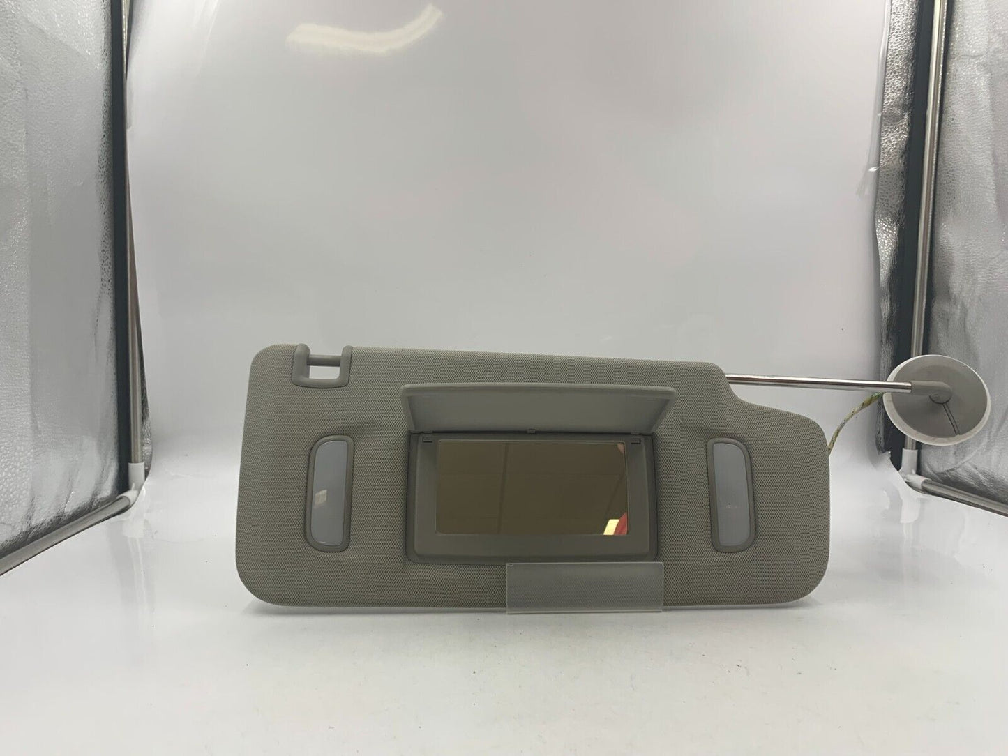 2010-2017 Chevy Equinox Passenger Sun Visor Sunvisor Gray Illuminated A01B41040