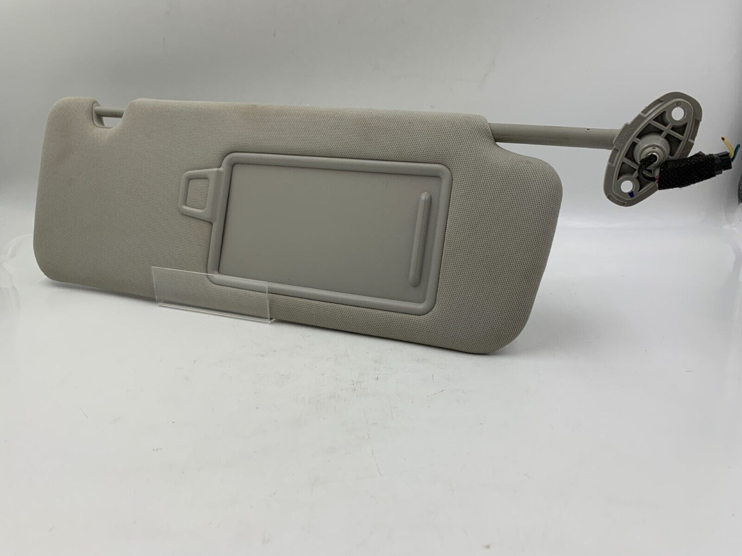 2016-2020 Kia Sorento Passenger Sun Visor Sunvisor Gray OEM D04B12035