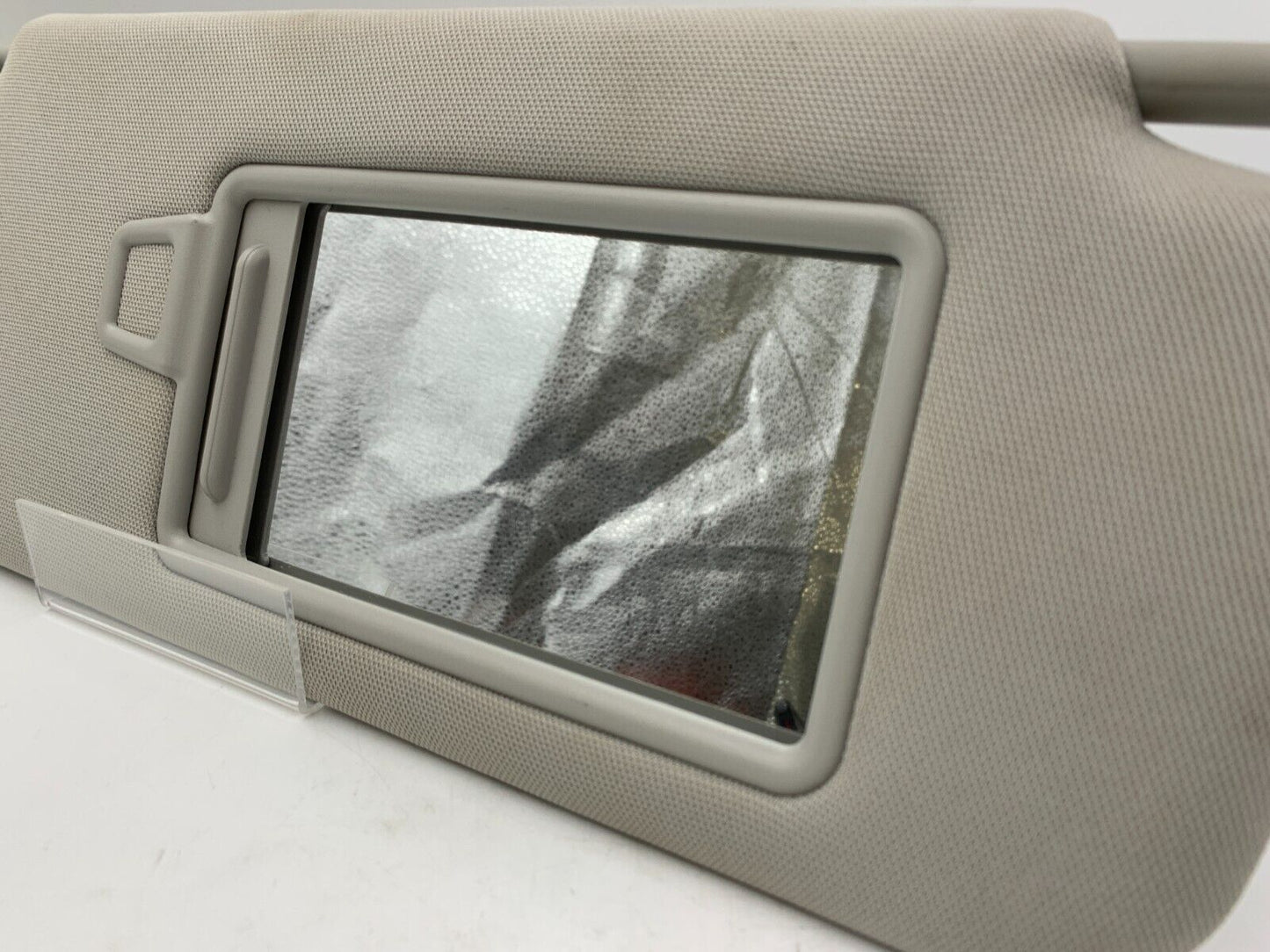 2016-2020 Kia Sorento Passenger Sun Visor Sunvisor Gray OEM D04B12035