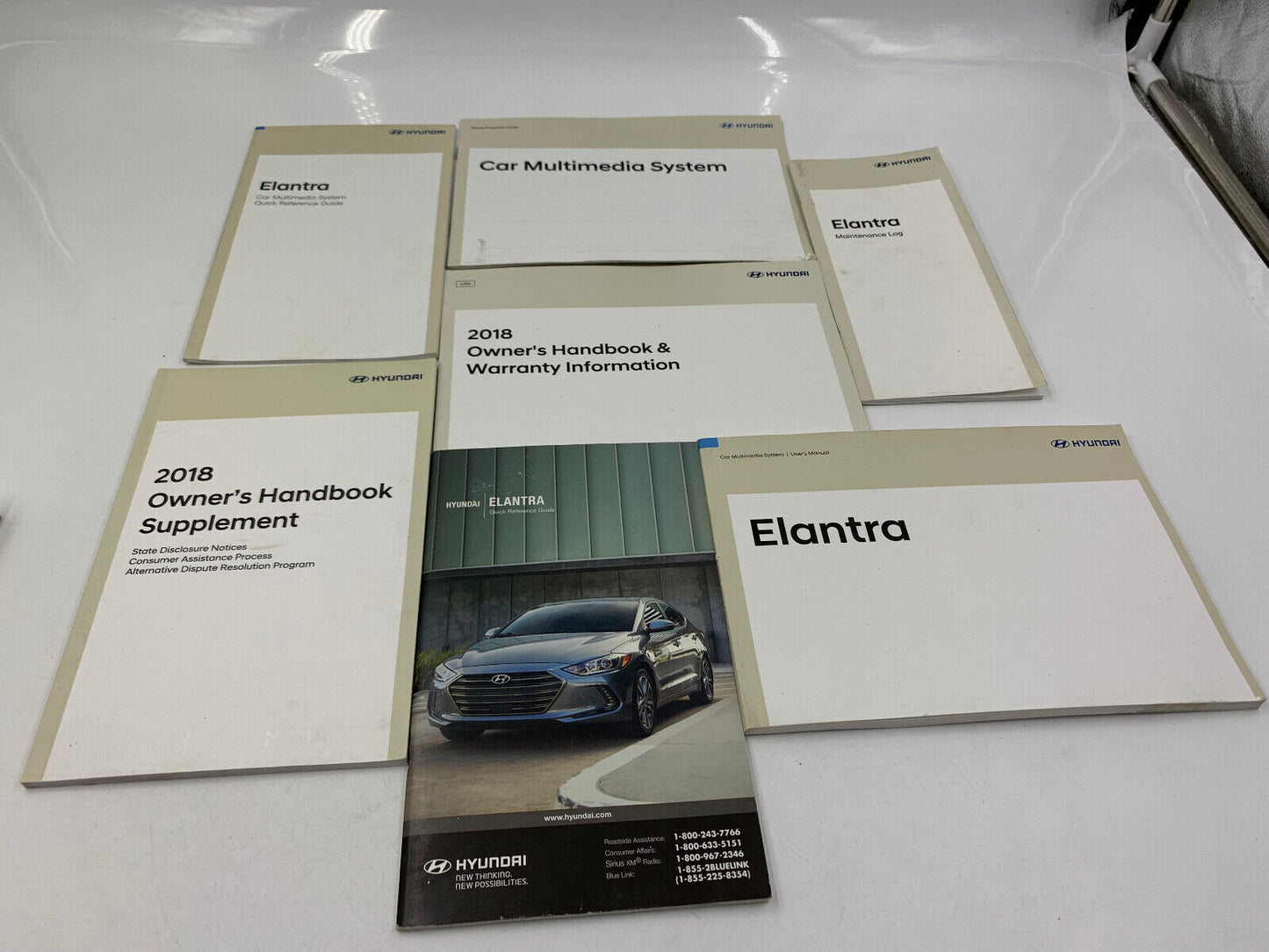 2018 Hyundai Elantra Owners Manual Handbook Set OEM C04B02045