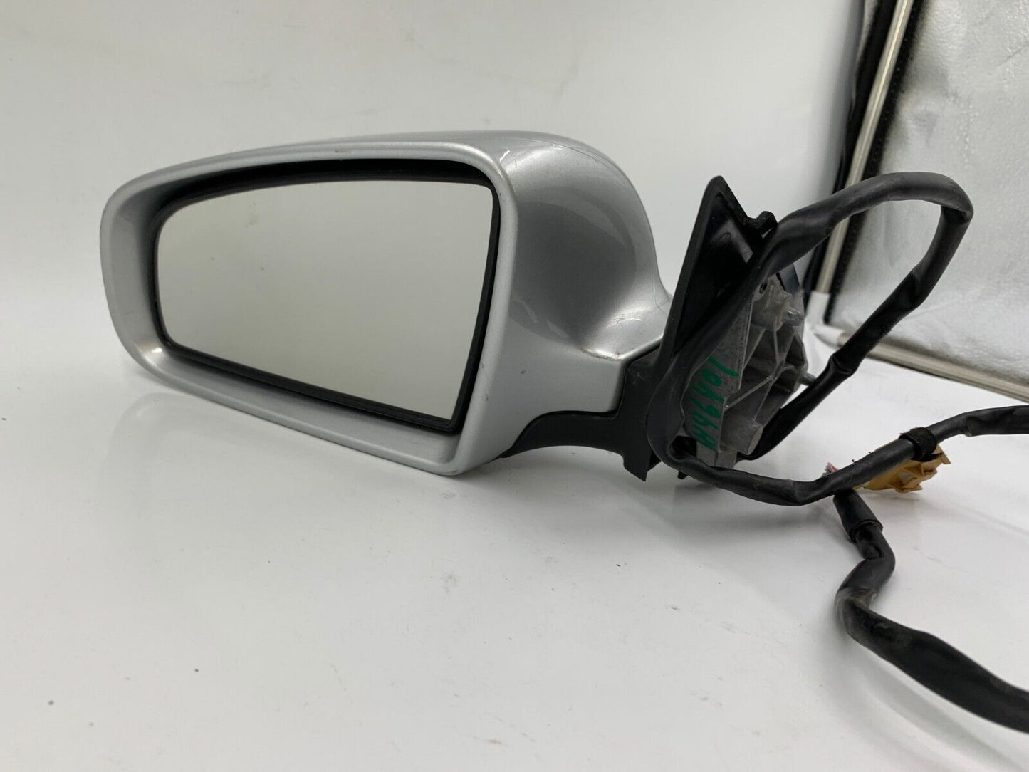 2002-2008 Audi A4 Driver Side View Power Door Mirror Silver OEM H01B20016