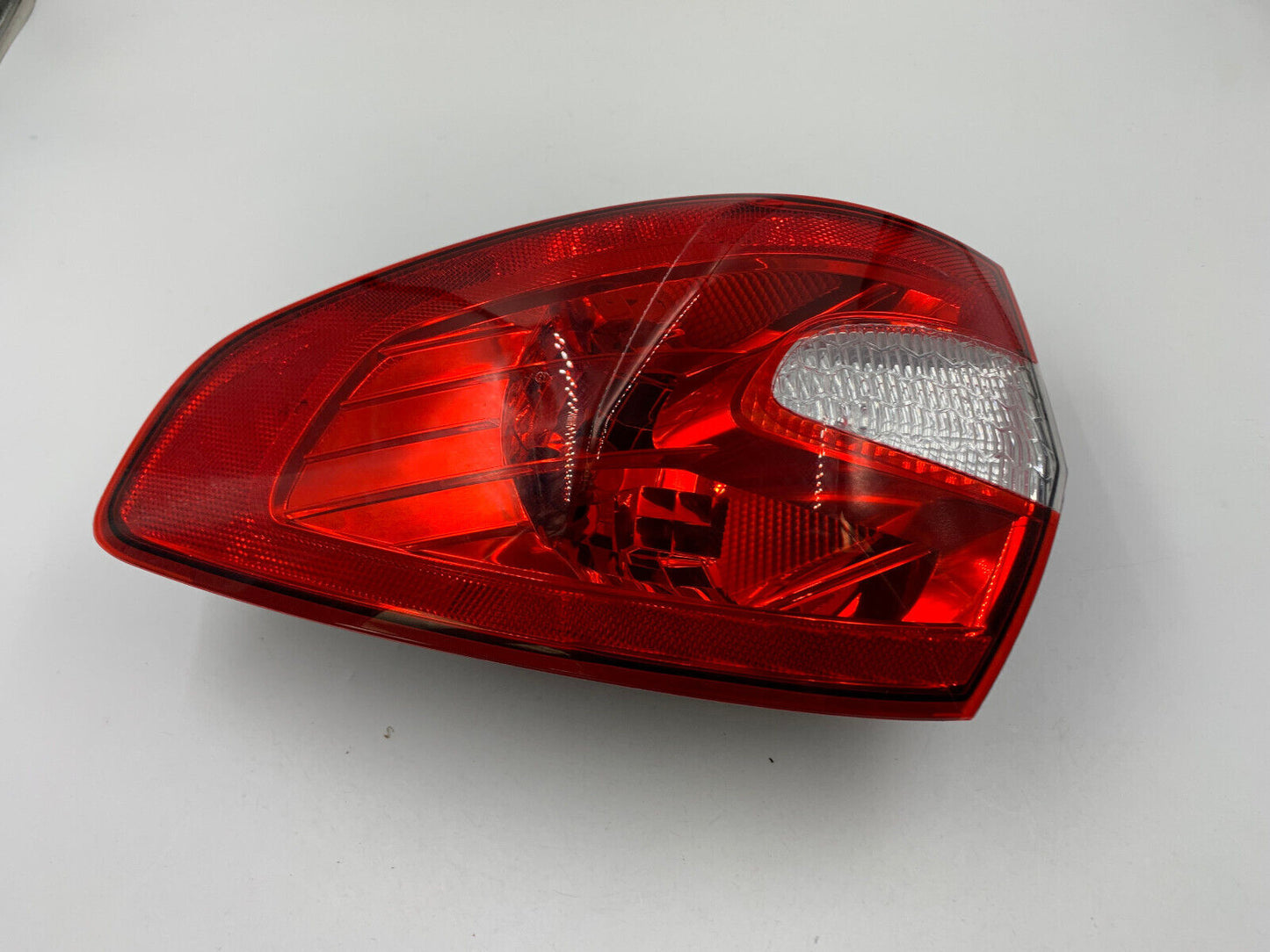 2011-2013 Ford Fiesta Passenger Side Tail Light Taillight OEM G02B30002