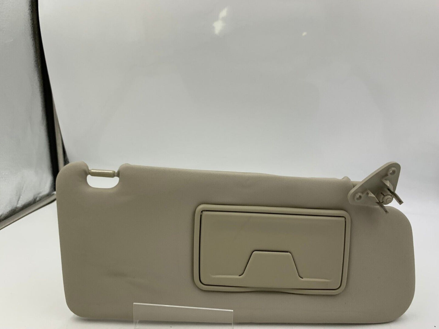 2007-2009 Mitsubishi Outlander Passenger Sun Visor Sunvisor Gray OEM B03B40062