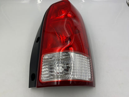 2005-2007 Buick Terraza Passenger Side Tail Light Taillight OEM F02B43016