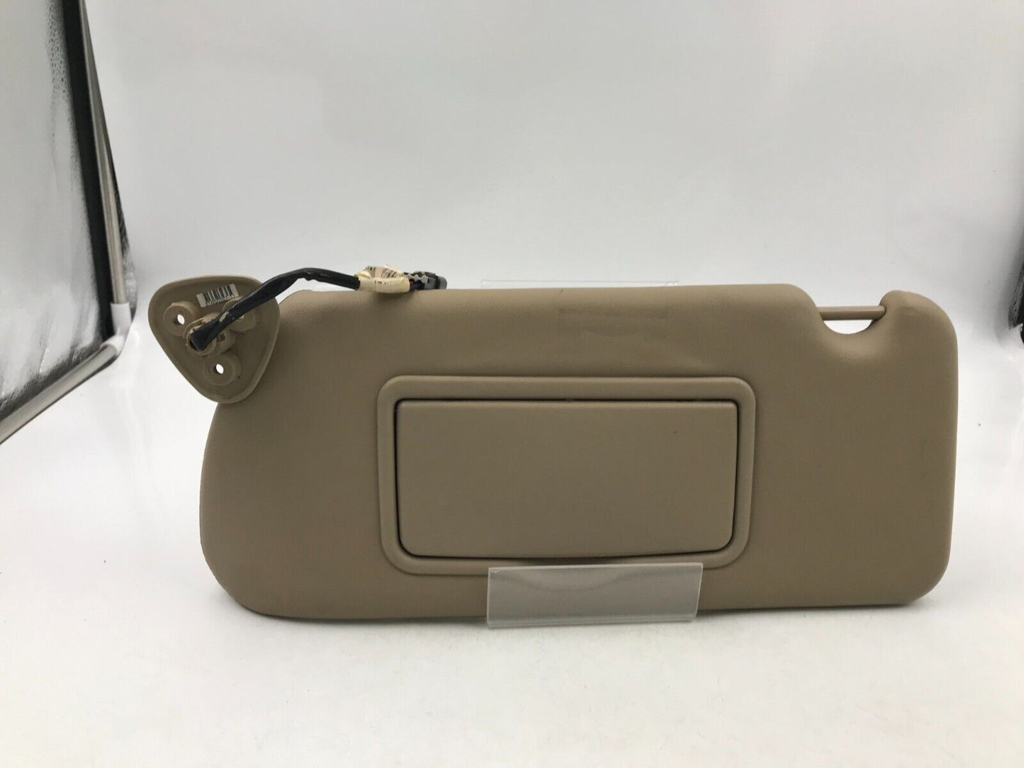 2003-2007 Cadillac CTS Driver Sun Visor Sunvisor Brown Illuminated OEM G01B51064