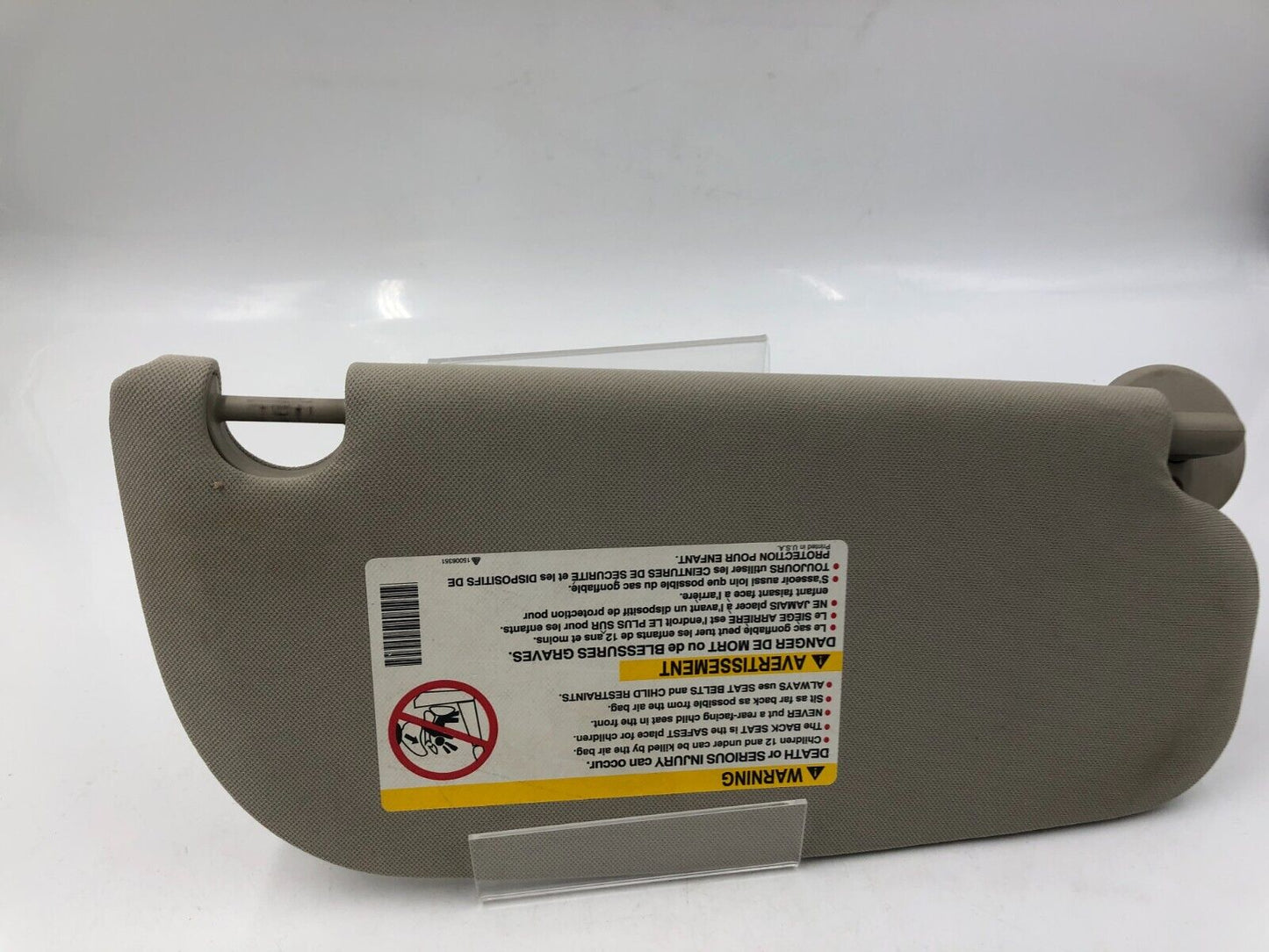 2005-2010 Chevrolet Cobalt Driver Sun Visor Sunvisor Gray OEM J03B56083