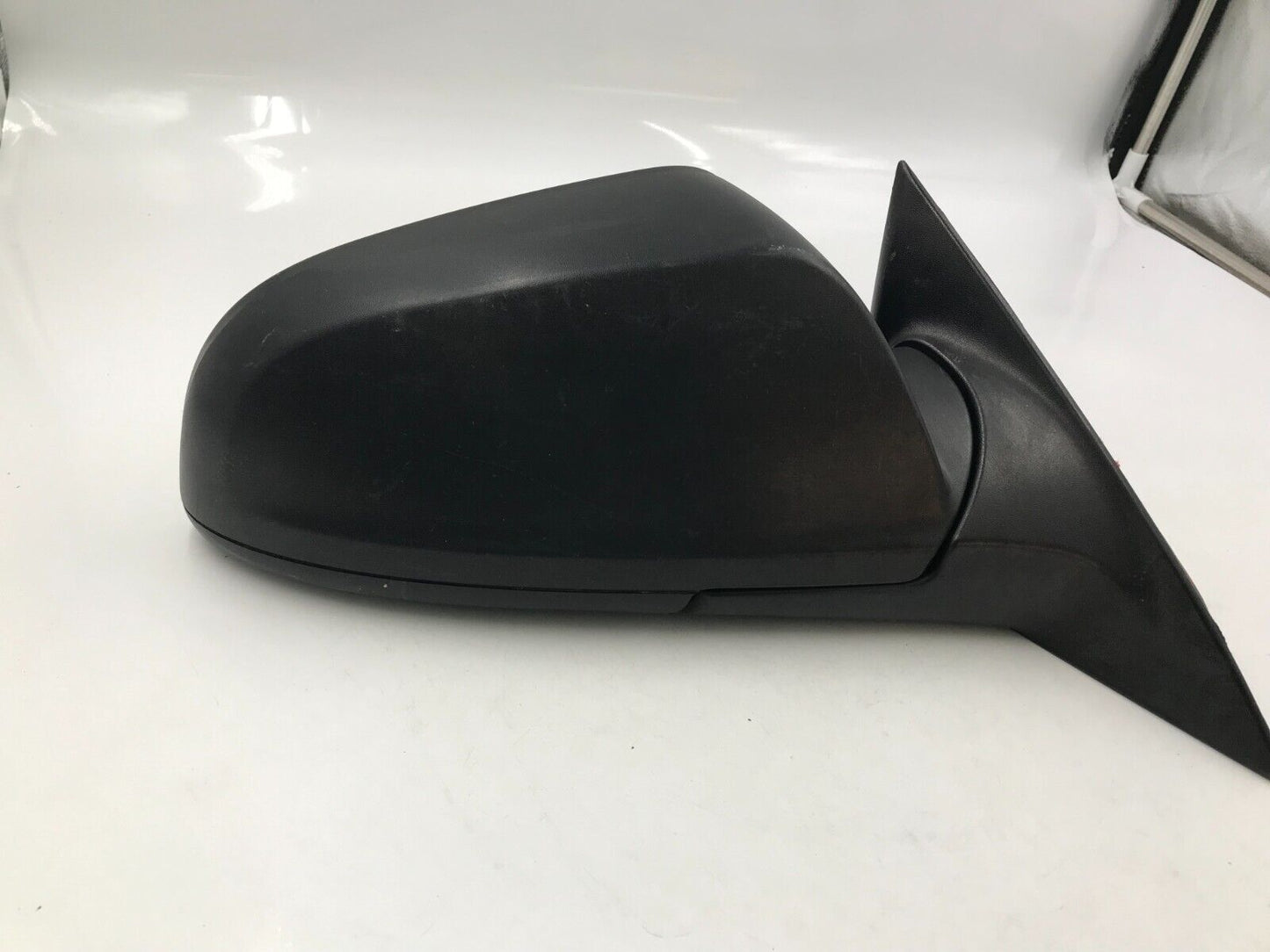 2008-2012 Chevrolet Malibu Passenger Side Power Door Mirror Black OEM B01B14030