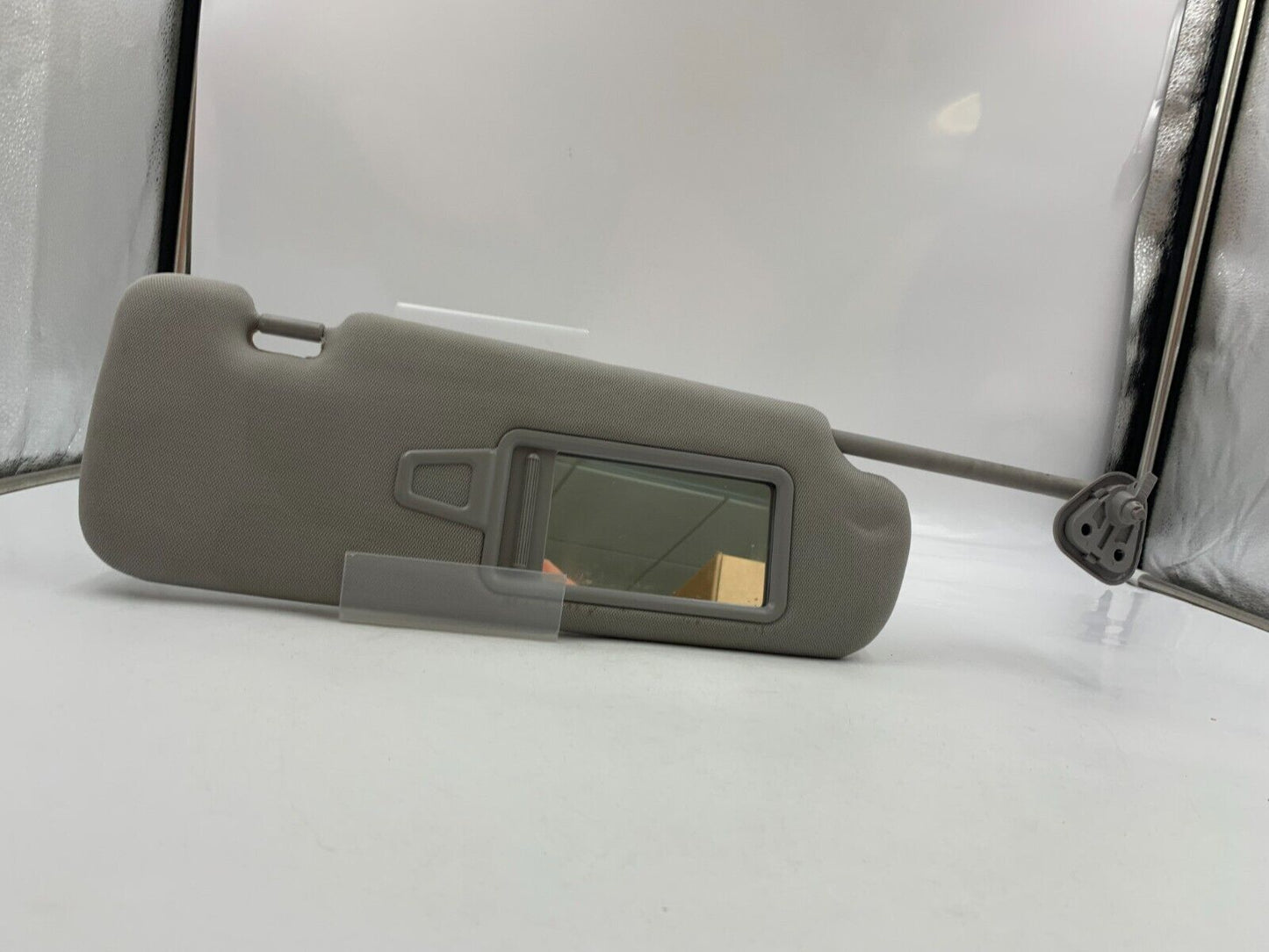 2011-2015 Hyundai Sonata Passenger Sun Visor Sunvisor Gray Illuminated F01B51051