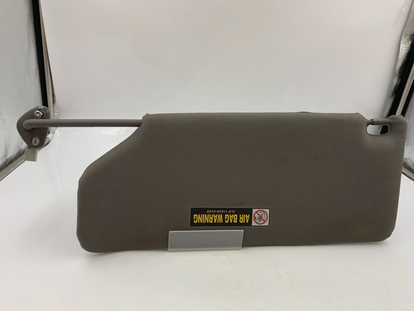 2006-2010 Honda Odyssey Passenger Sunvisor Charcoal Illuminated E03B53051