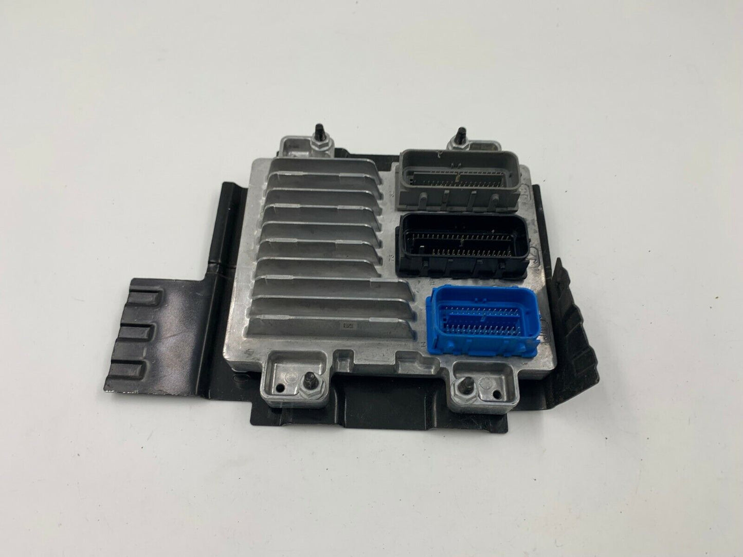 2017-2021 Chevrolet Trax Engine Control Module Unit ECU ECM OEM G01B31007