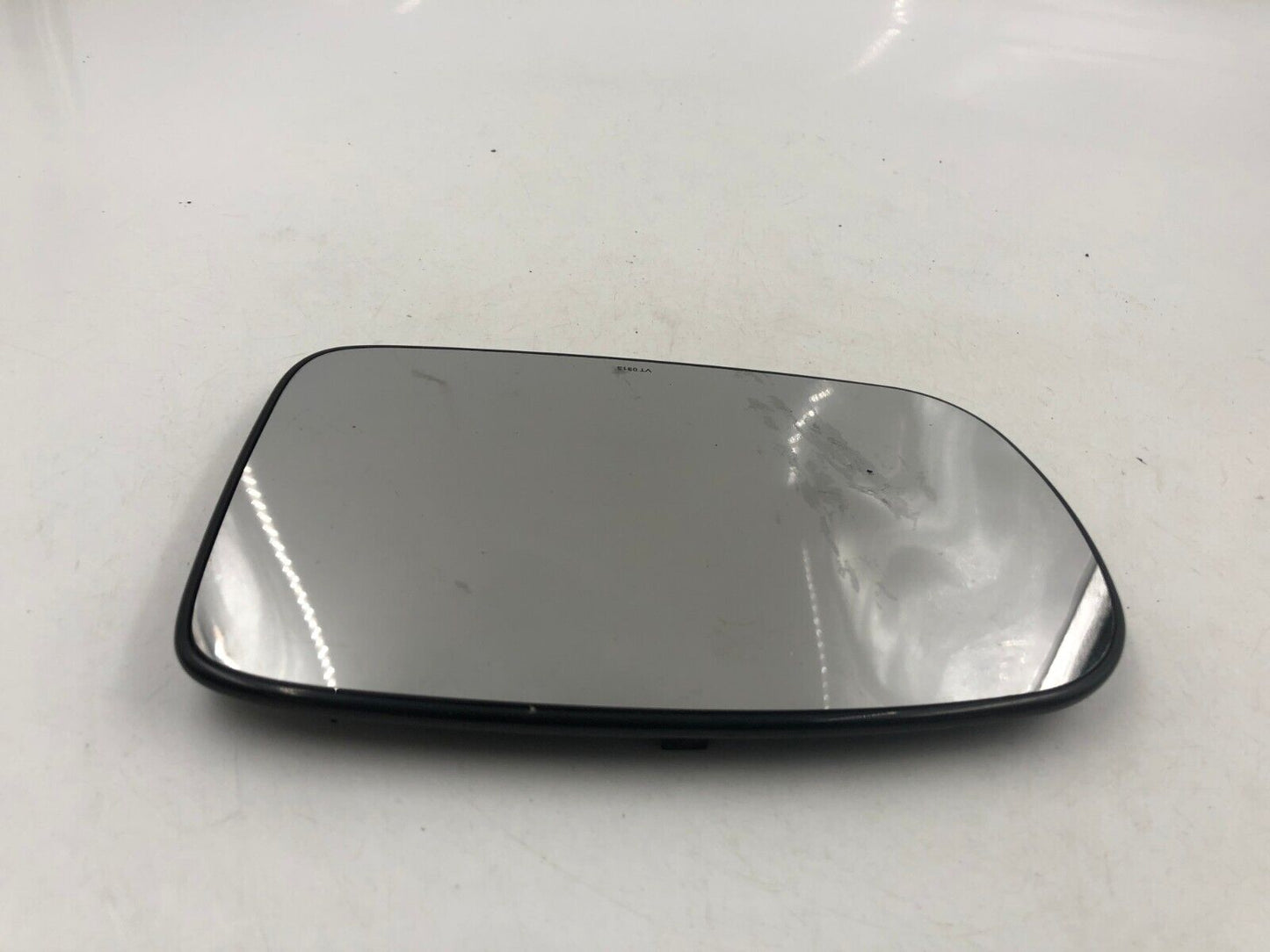 2011-2014 Dodge Charger Driver Side Power Door Mirror Glass Only OEM H01B04004