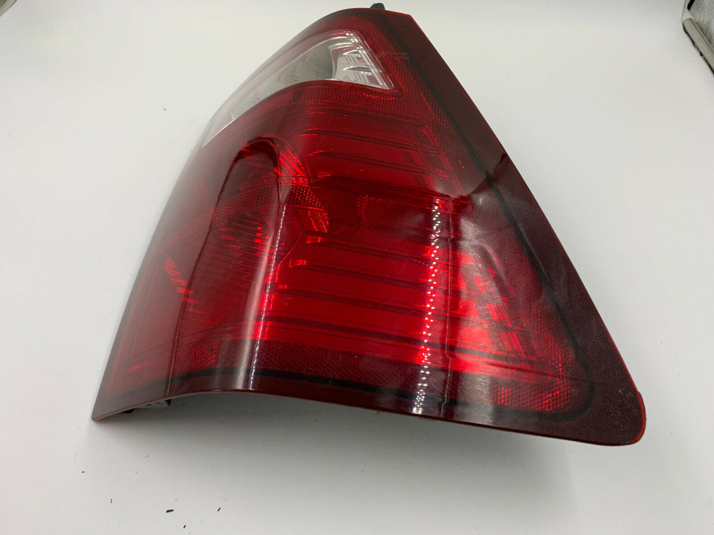 2007-2010 Jeep Grand Cherokee Driver Side Tail Light Taillight OEM A01B43003