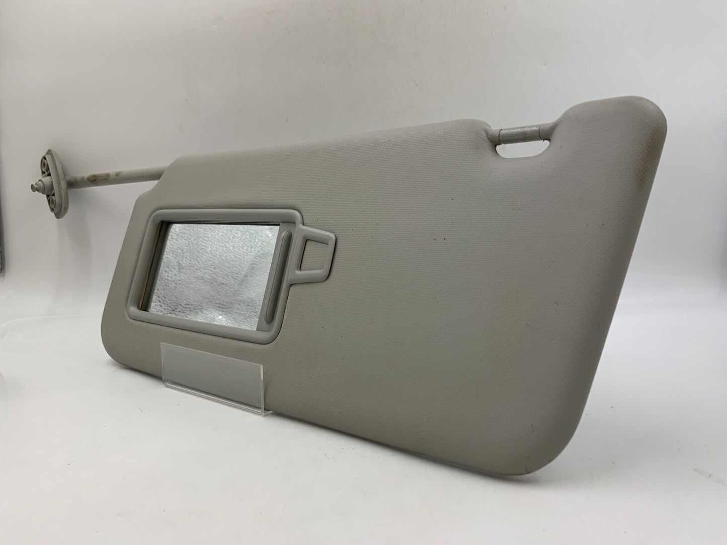 2020-2021 Kia Soul Driver Sun Visor Sunvisor Gray OEM C03B56033