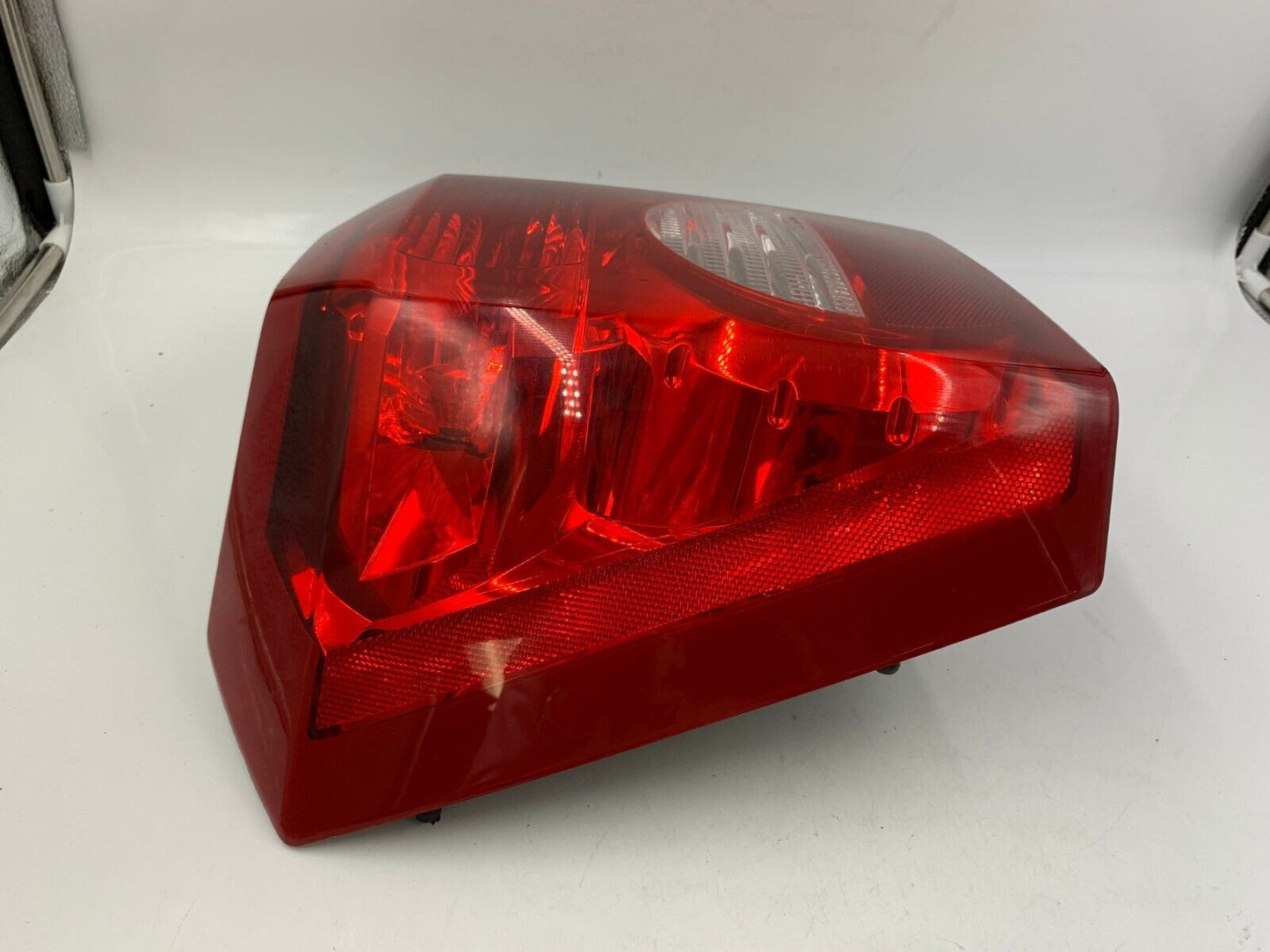 2007 Dodge Caliber Driver Side Tail Light Taillight OEM F04B55052