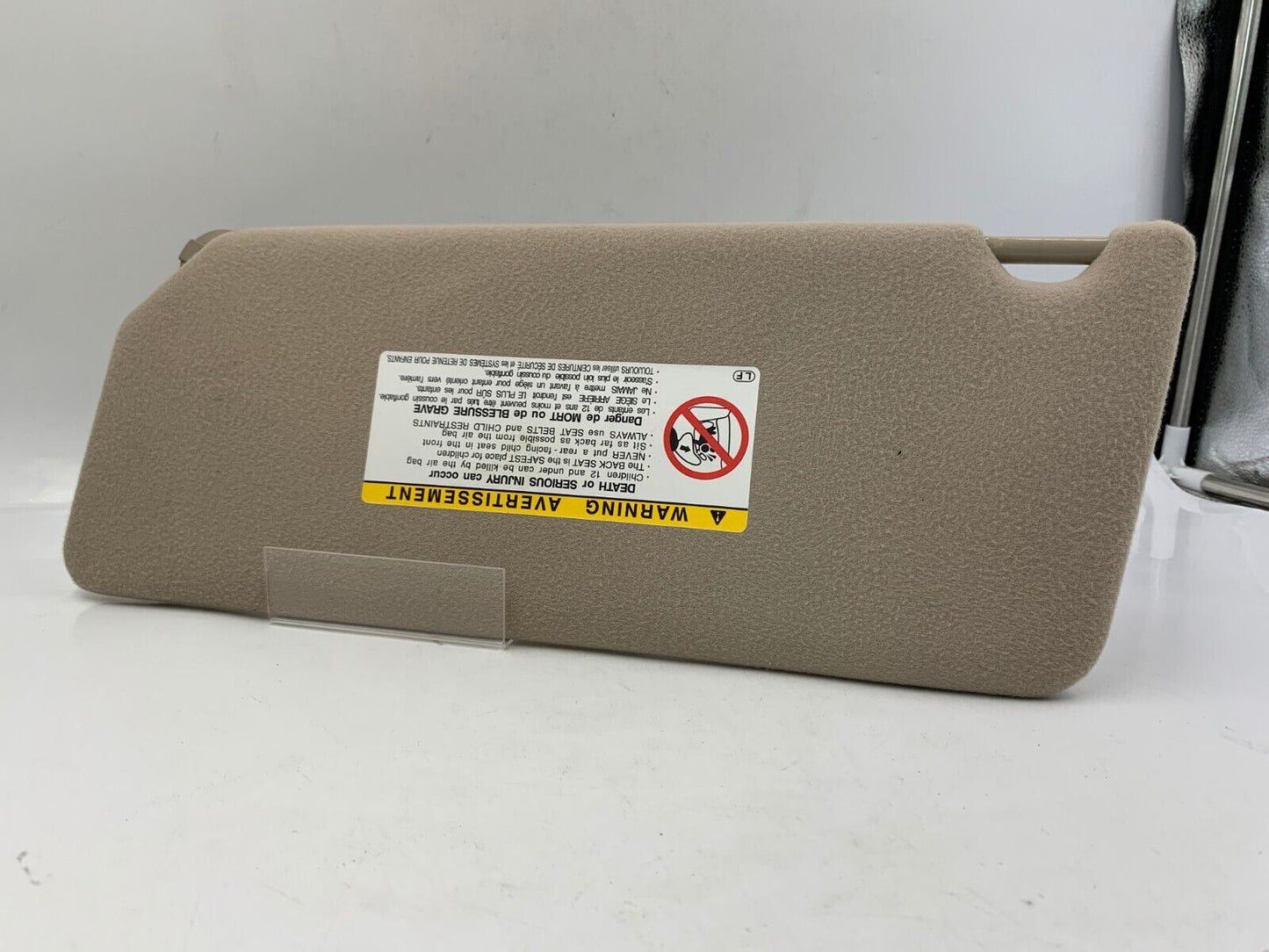 2002-2004 Toyota Camry Passenger Sun Visor Sunvisor Beige OEM C03B02031