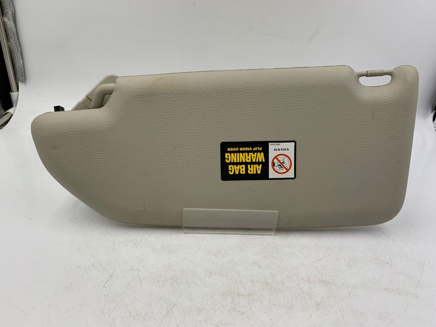 2002-2004 Volvo XC70 Passenger Sun Visor Sunvisor Gray Illuminated OEM B02B04042