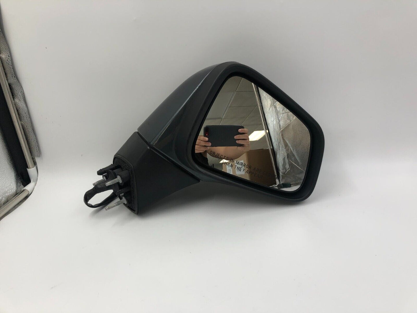 2015-2016 Chevrolet Trax Passenger Side View Power Door Mirror Gray B04B51046