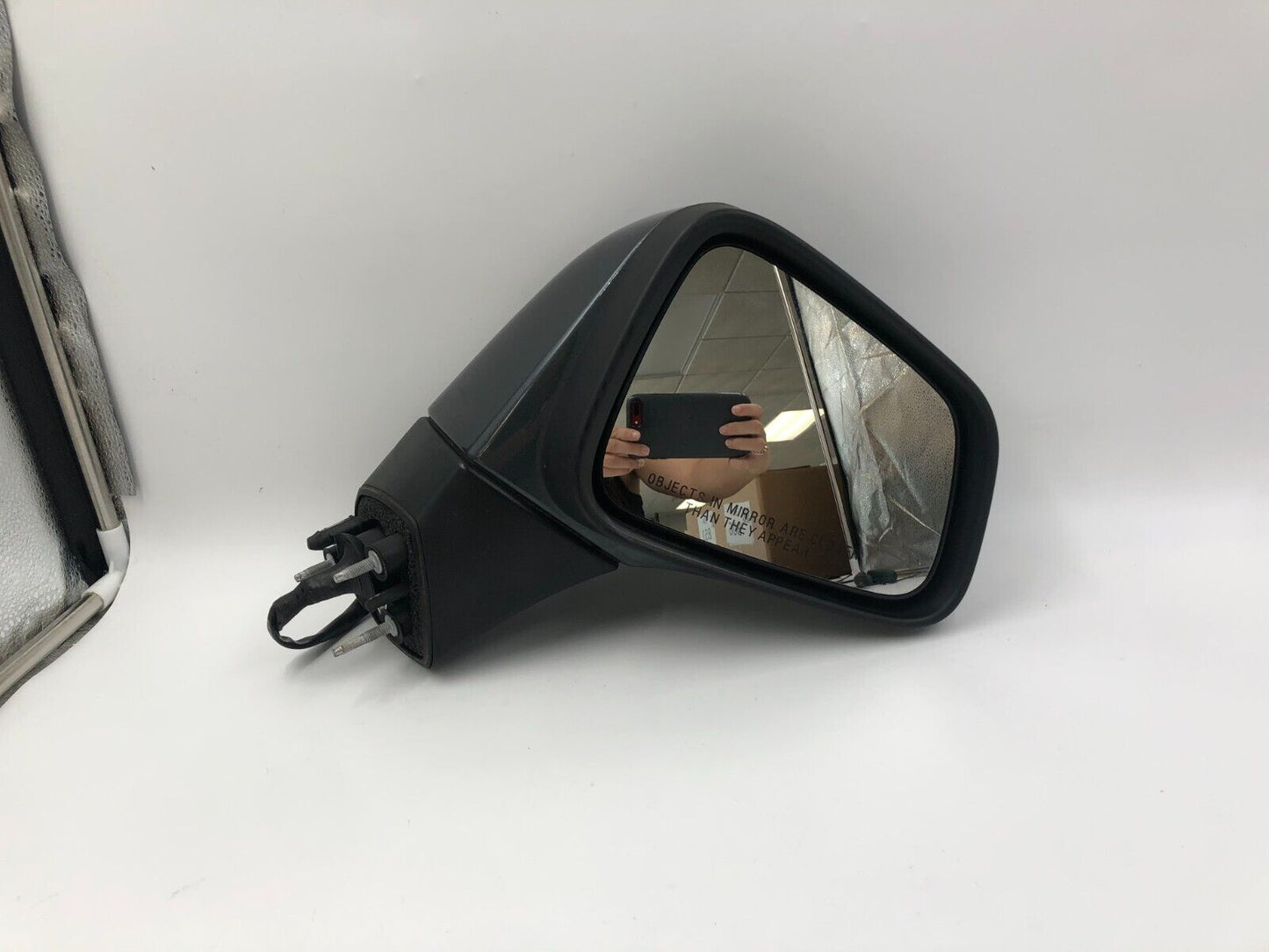 2015-2016 Chevrolet Trax Passenger Side View Power Door Mirror Gray B04B51046