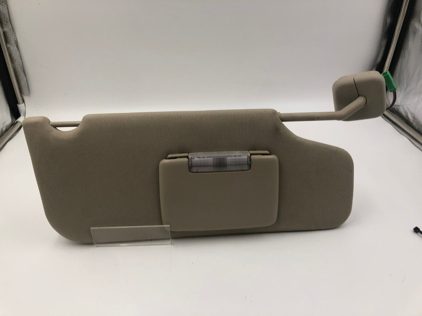 2011-2015 Lincoln MKX Passenger Sun Visor Sunvisor Beige Illuminated B01B52003