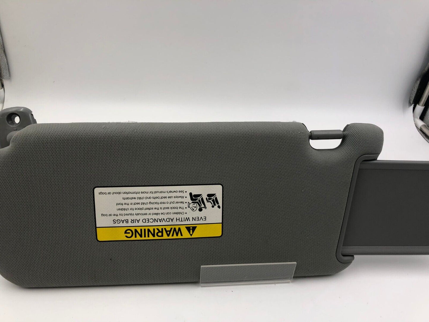 2011-2015 Kia Sorento Passenger Sun Visor Sunvisor Gray OEM C01B32027