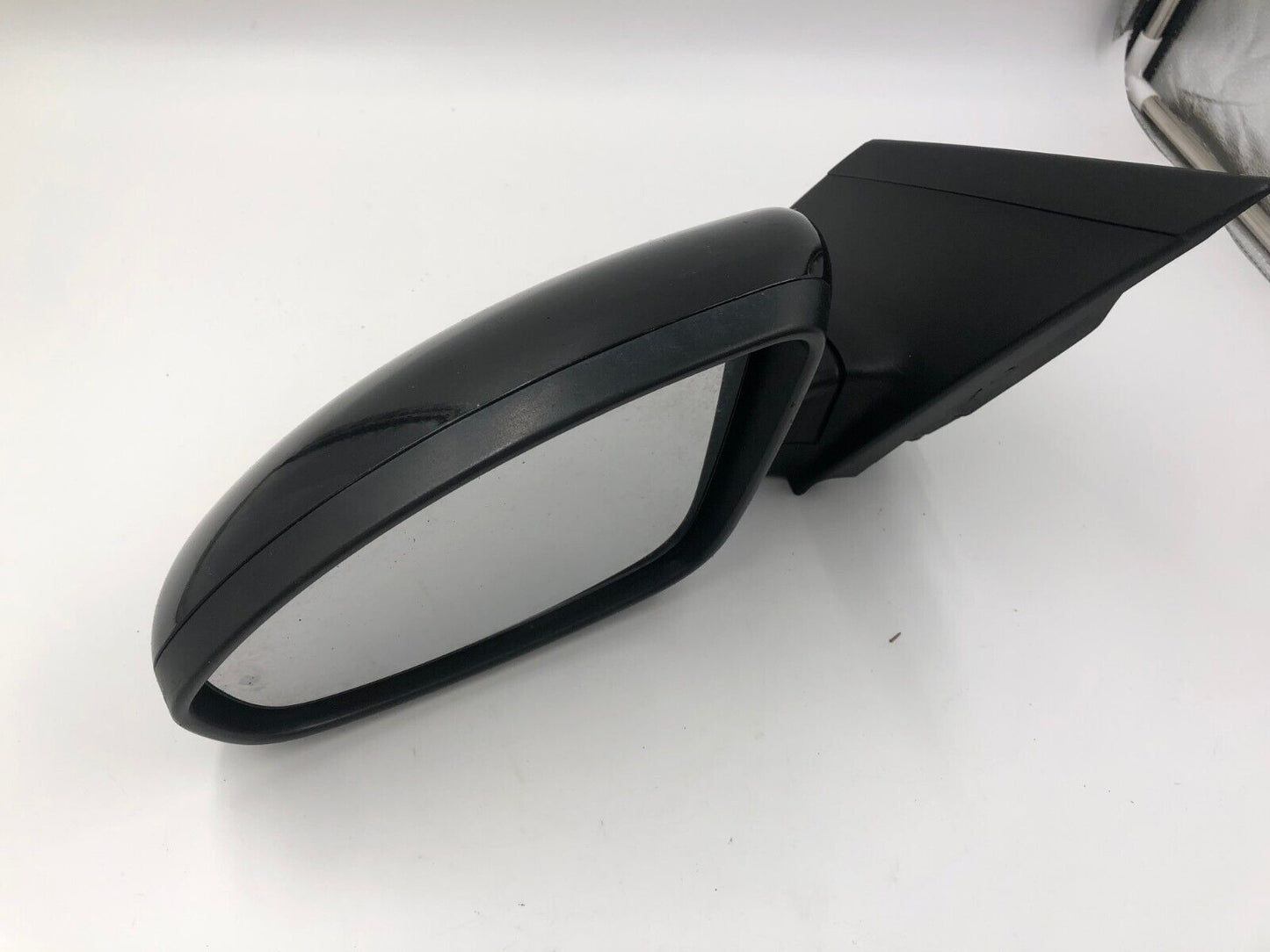 2011-2016 Chevrolet Cruze Driver Side View Power Door Mirror Black OEM C03B26030