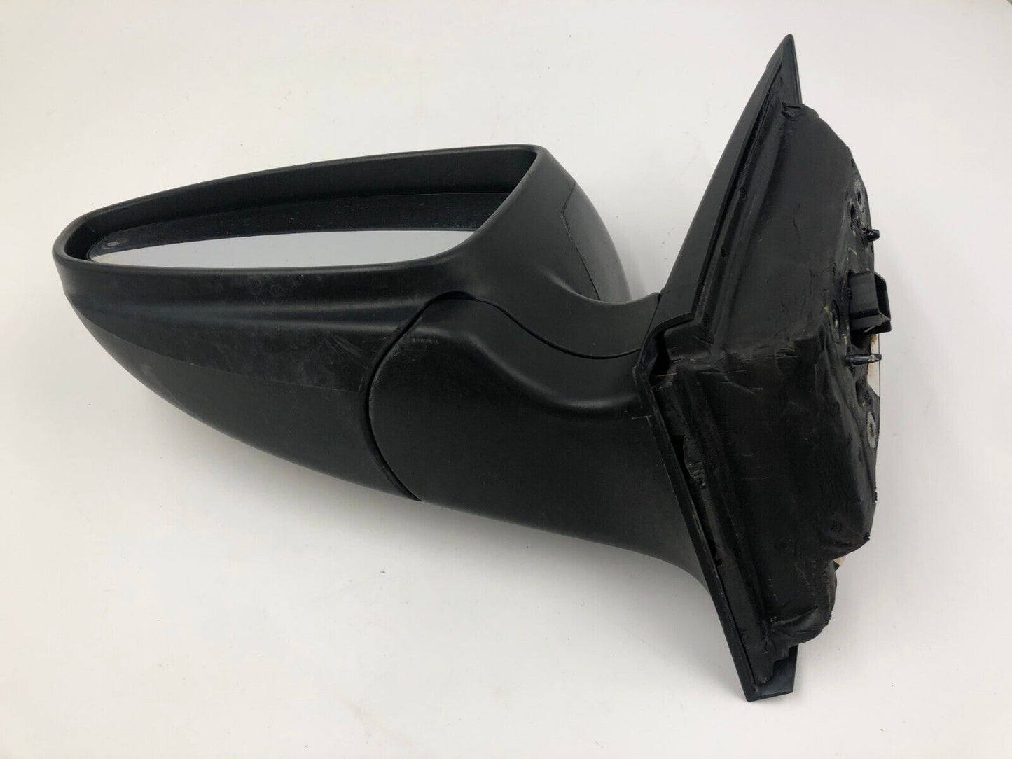 2011-2016 Chevrolet Cruze Driver Side View Power Door Mirror Black OEM C03B26030