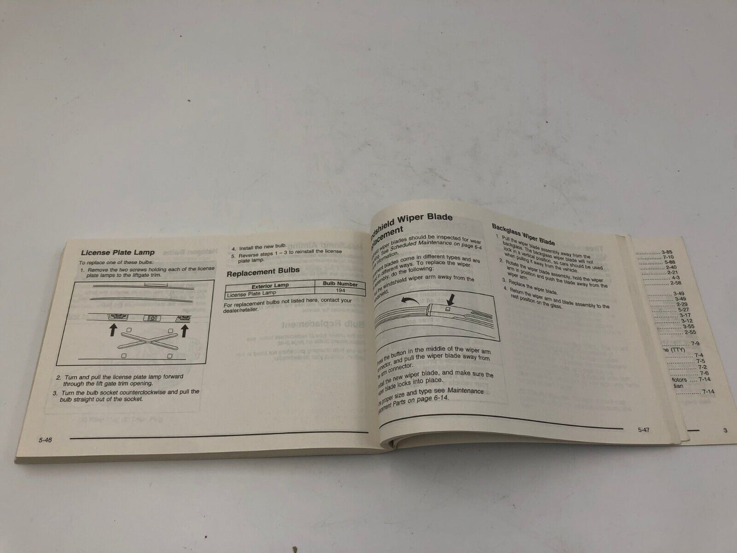 2008 GMC Acadia Owners Manual Handbook OEM C03B05049