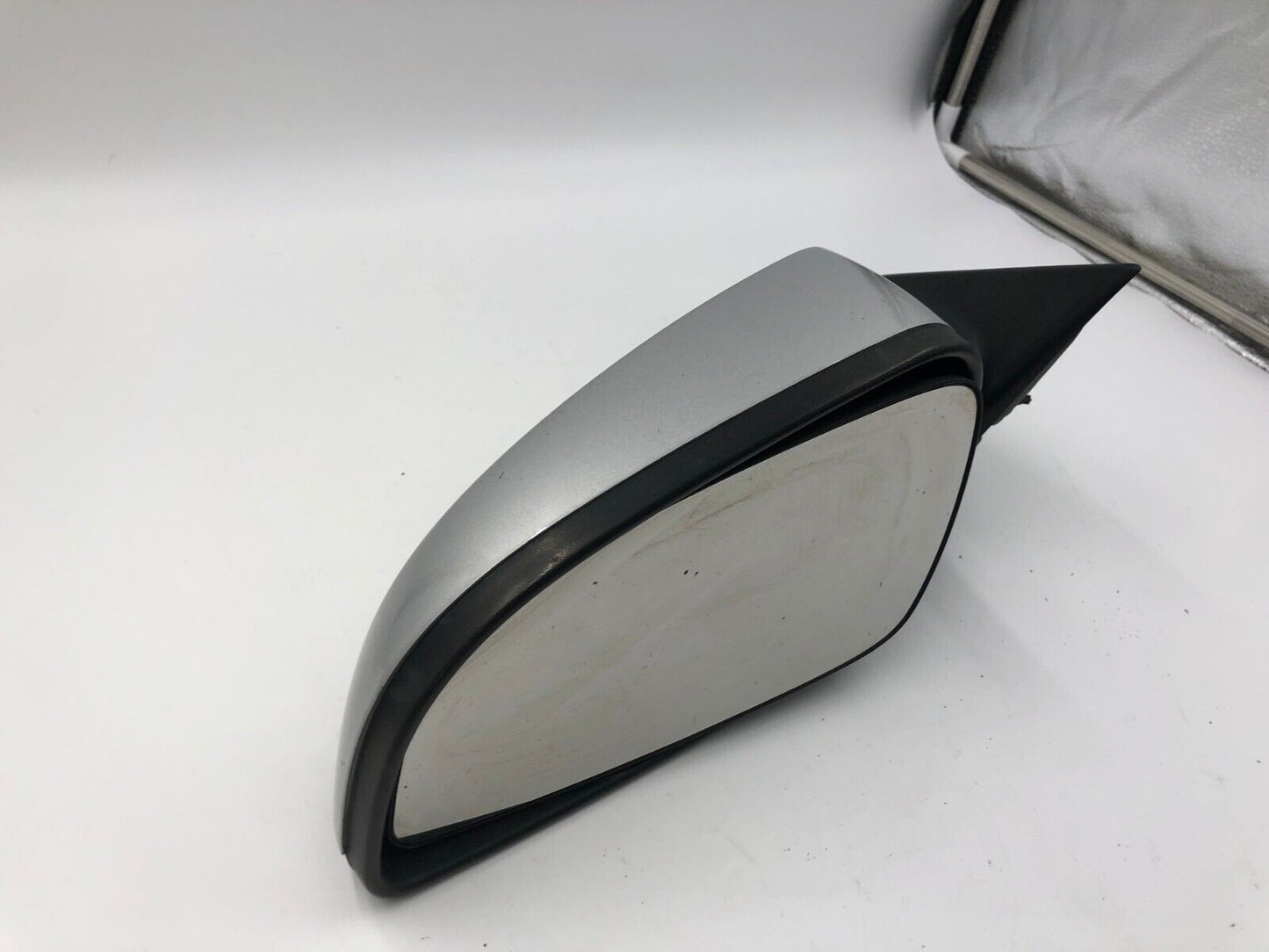 2008-2012 Chevrolet Malibu Driver Side View Power Door Mirror Silver C02B14047