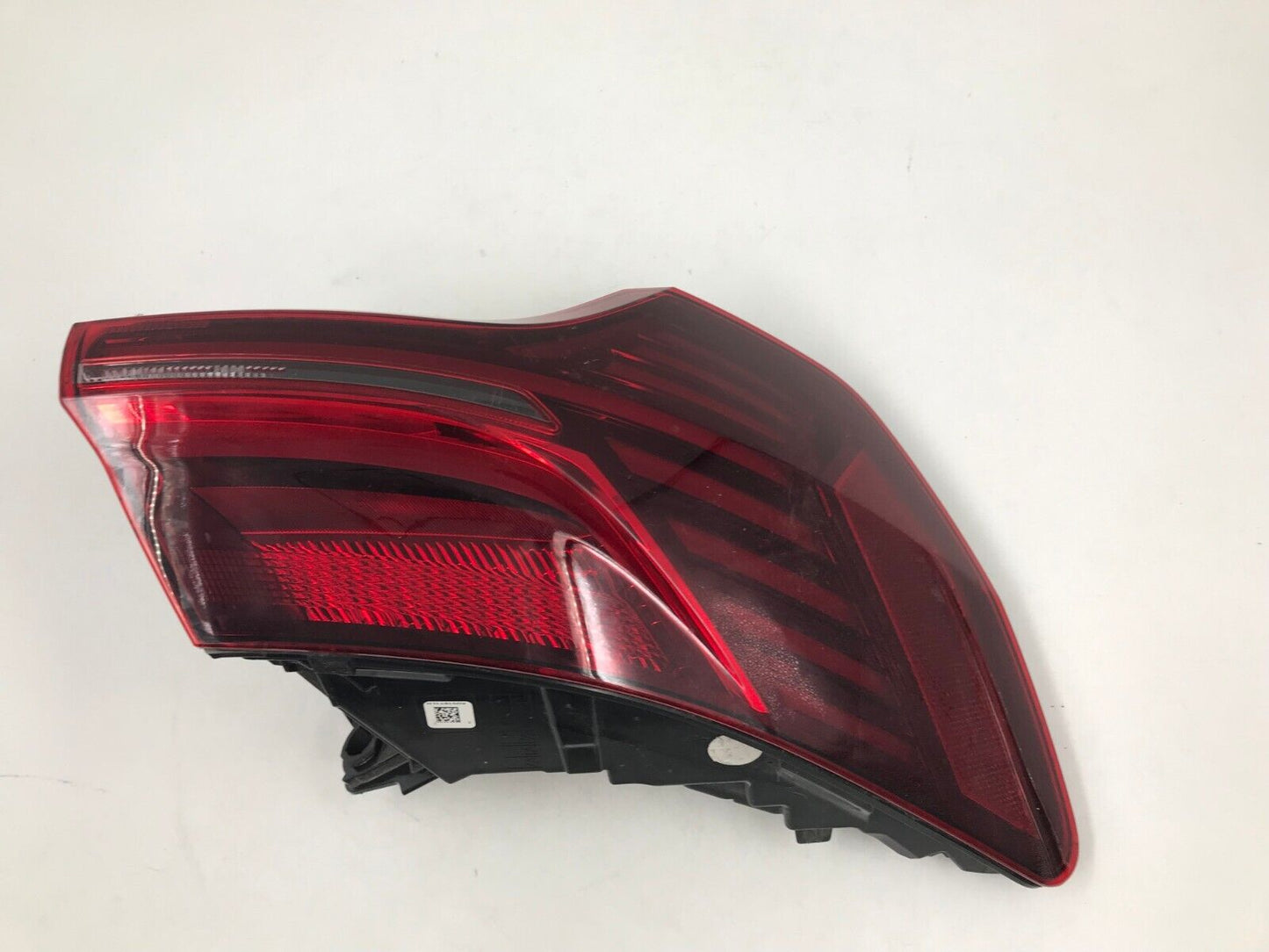 2019-2023 Audi E-Tron Driver Tail Light Taillight Lamp OEM E01B50021