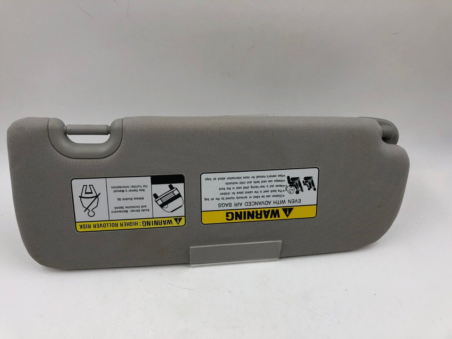 2013-2019 Hyundai Santa Fe Driver Sun Visor Sunvisor Gray OEM D01B19006