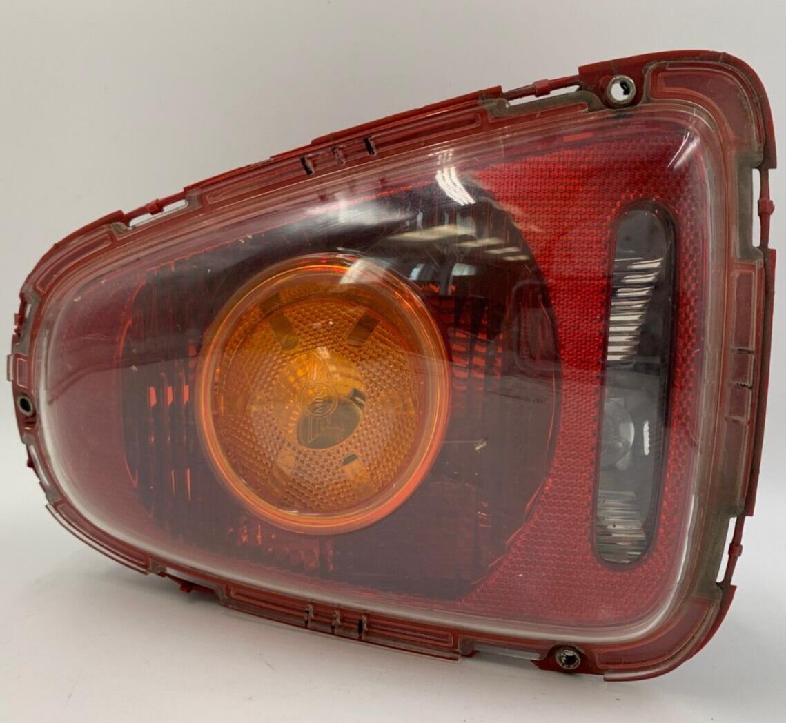 2007-2010 Mini Cooper Driver Side Tail Light Taillight OEM E03B04064