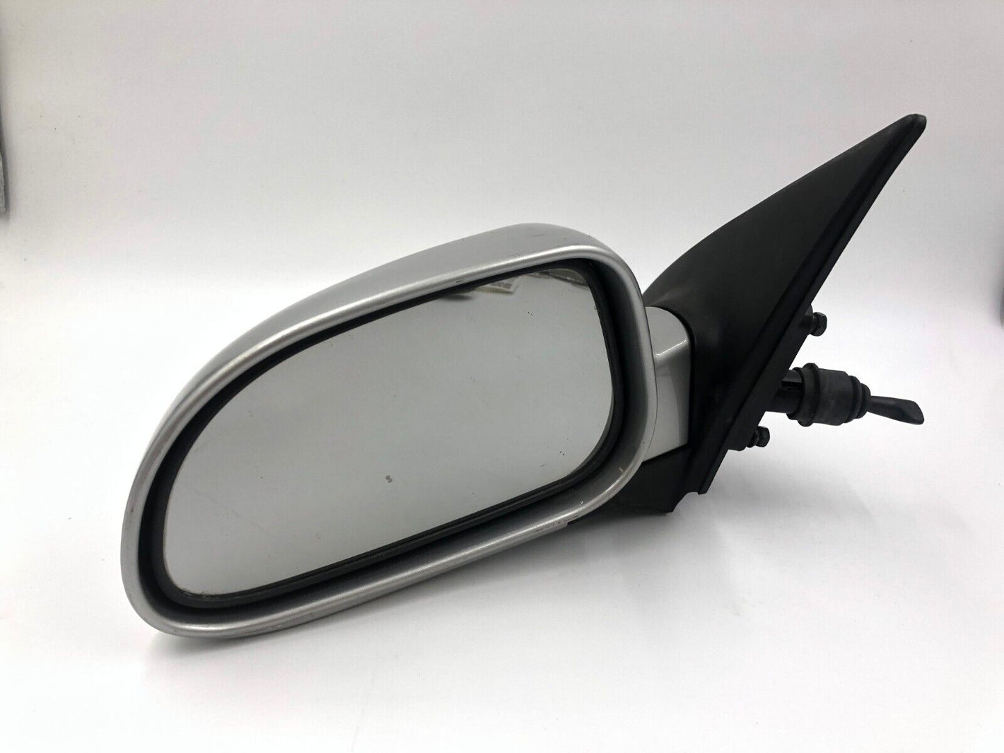 2005-2006 Pontiac Wave Driver Side View Manual Door Mirror Silver OEM A01B24006