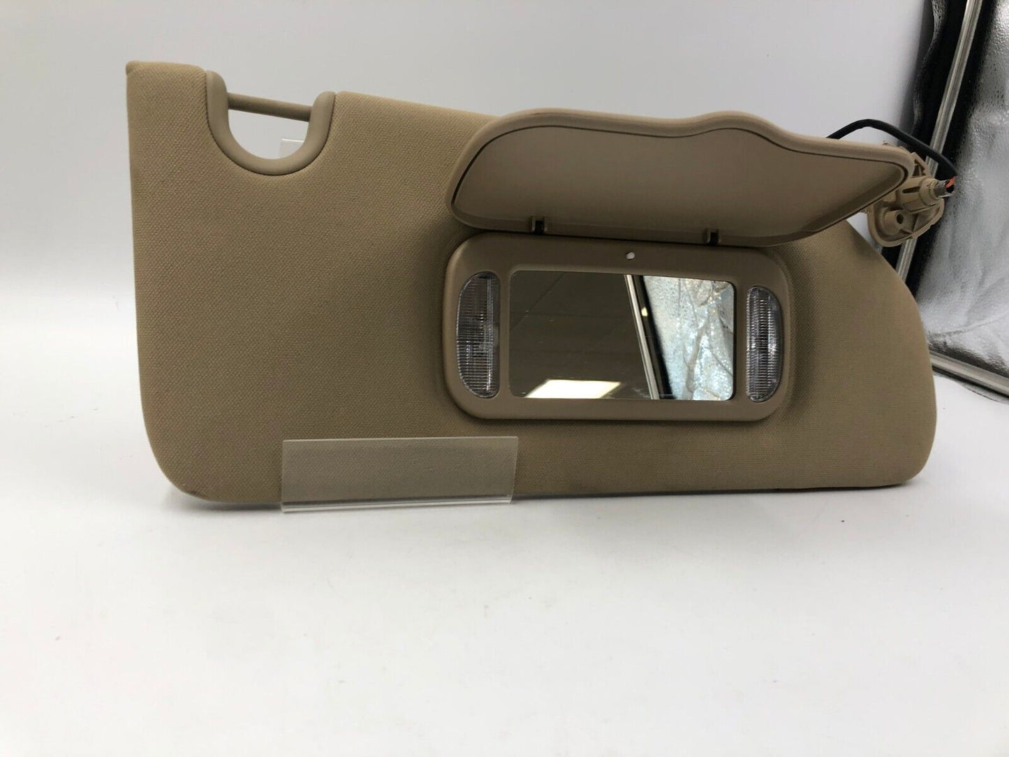 2006-2011 Buick Lucerne Passenger Sun Visor Sunvisor Brown Illuminated A03B46038