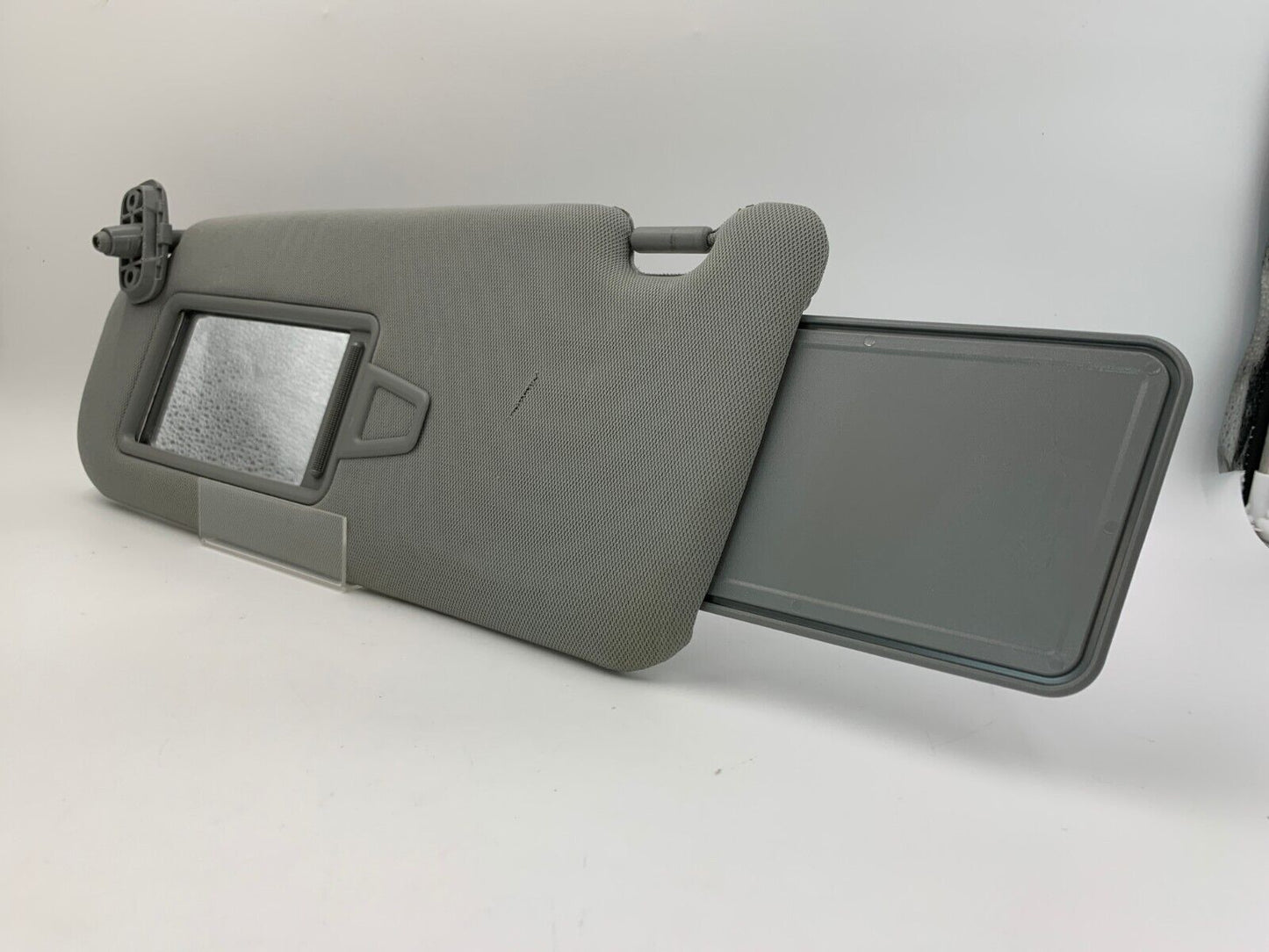 2011-2015 Kia Sorento Driver Sun Visor Sunvisor Gray OEM E02B34018