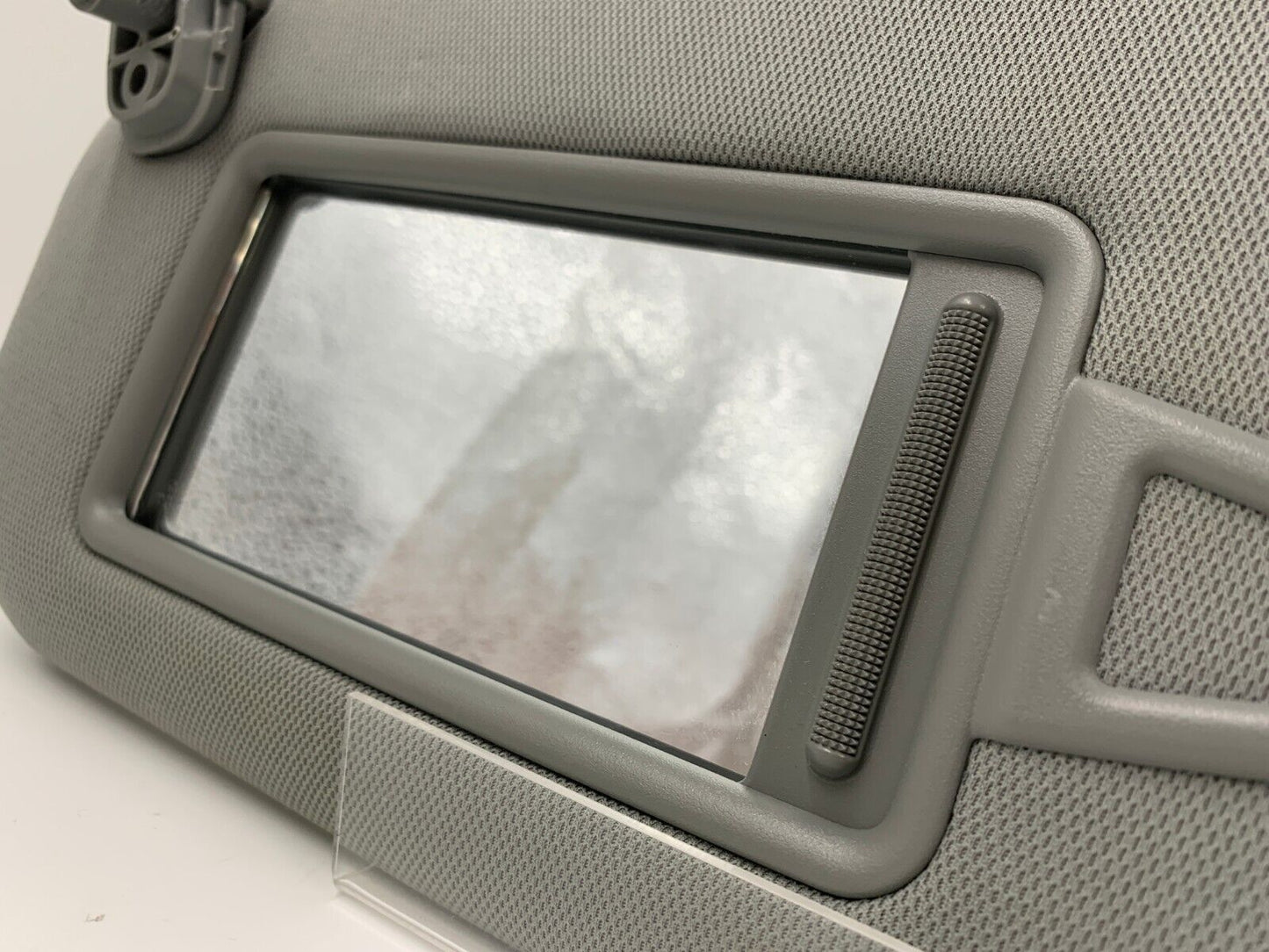 2011-2015 Kia Sorento Driver Sun Visor Sunvisor Gray OEM E02B34018