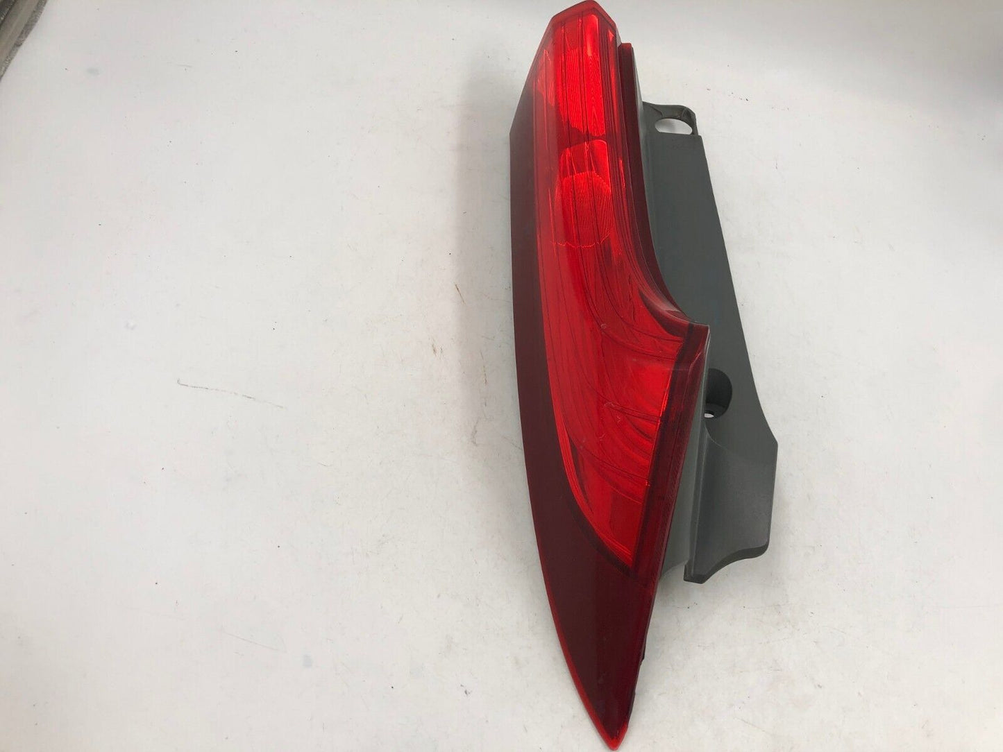 2012-2014 Honda CR-V Passenger Side Upper Tail Light Taillight OEM A02B34001