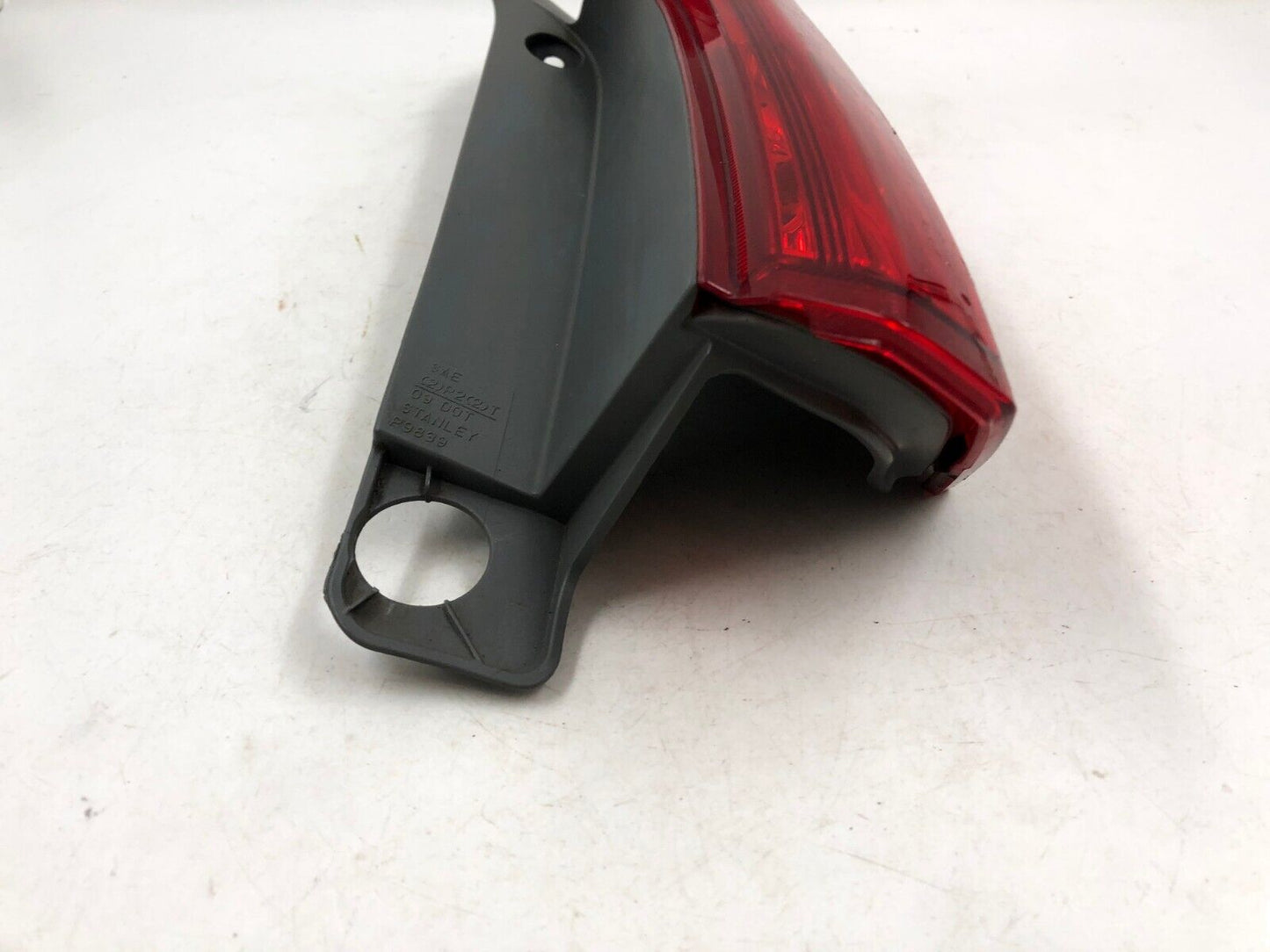 2012-2014 Honda CR-V Passenger Side Upper Tail Light Taillight OEM A02B34001