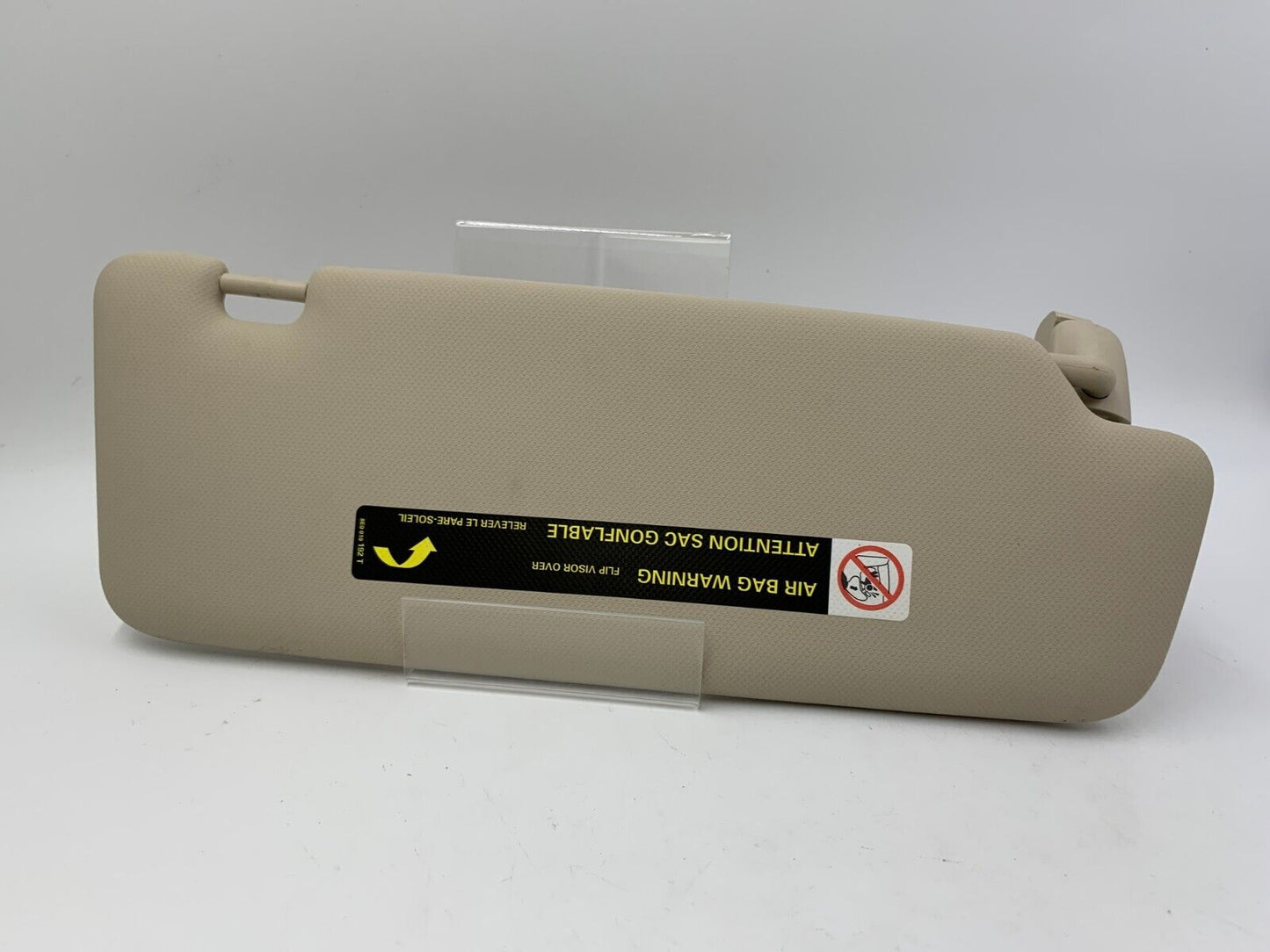 2008-2011 Audi A5 Driver Sun Visor Sunvisor Illumination Beige OEM D04B43063