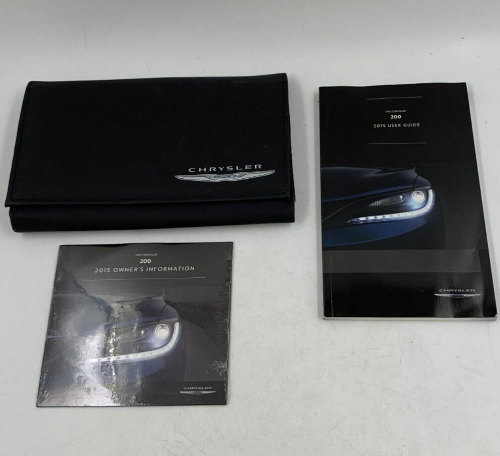 2015 Chrysler 200 Owners Manual Set with Case OEM E04B01062