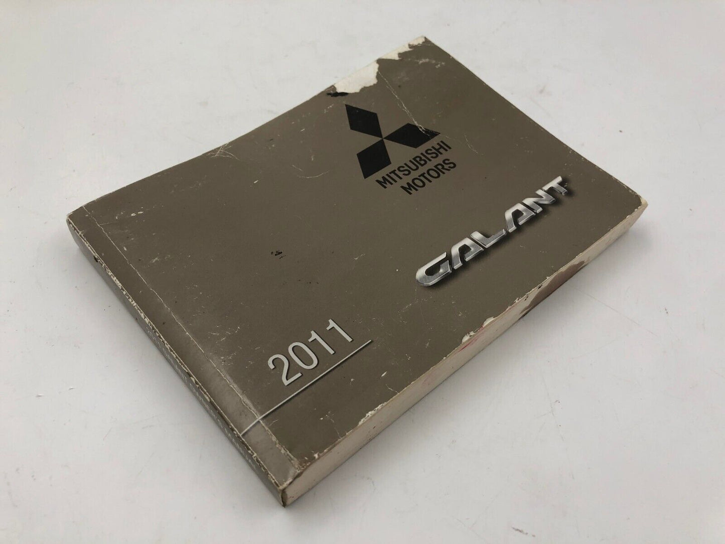 2011 Mitsubishi Galant Owners Manual OEM A04B49047