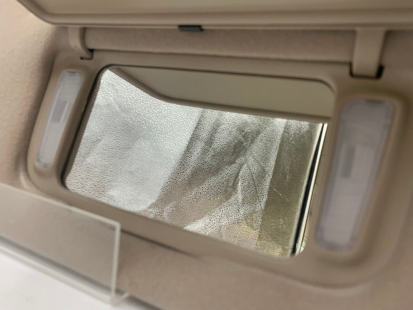 1999 Lexus ES300 Passenger Sun Visor Sunvisor Brown Illuminated OEM F02B33017