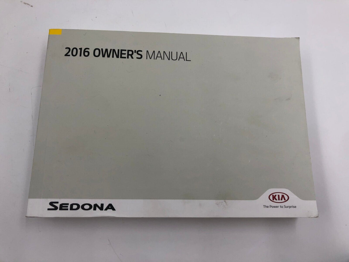 2016 Kia Sedona Owners Manual Set with Case OEM F01B33015