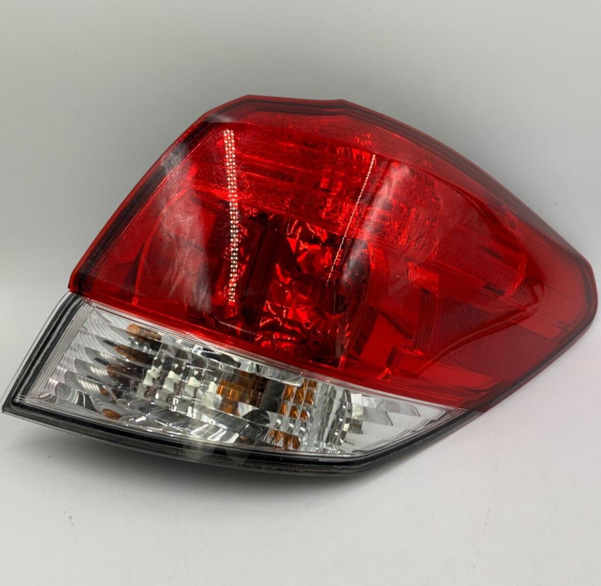 2010-2014 Subaru Outback Passenger Side Tail Light Taillight OEM G01B12059